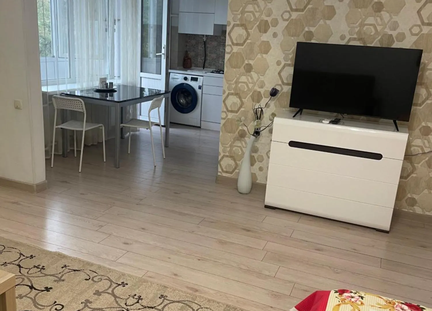 Flat in the city center Алматы 0*,